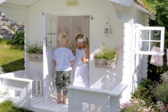 letni domek dla dzieci styl skandynawski